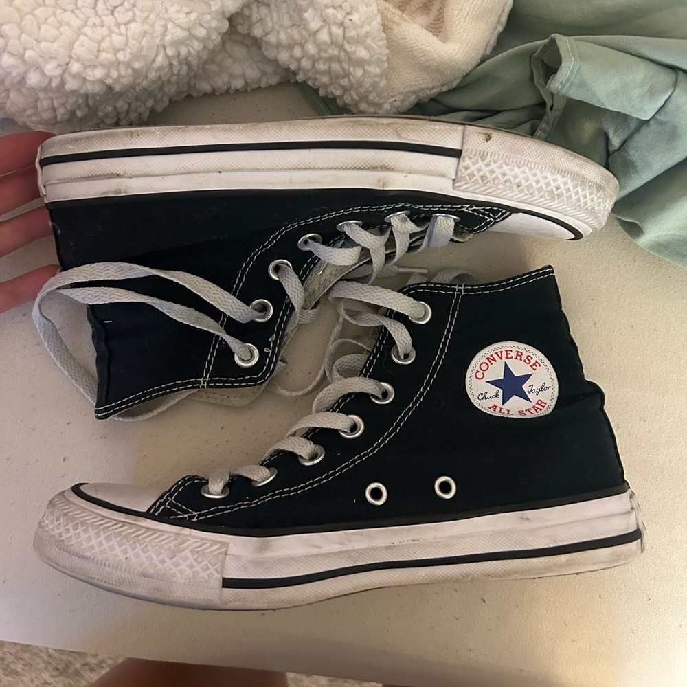Black high top converse